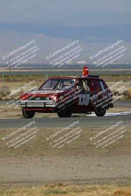 media/Sep-28-2025-24 Hours of Lemons (Sun) [[5dfe0e5f6e]]/9am (Star Mazda)/